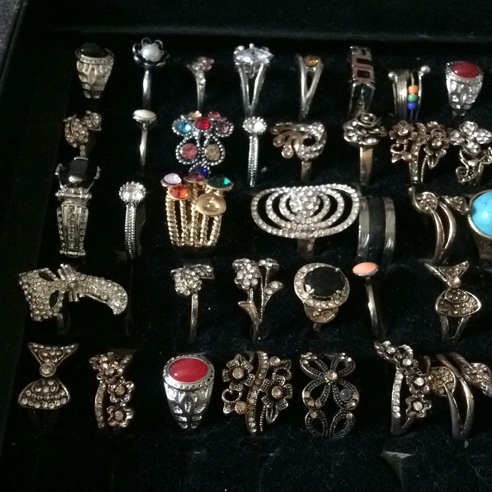 Lot of rings - Picture 4 of 9